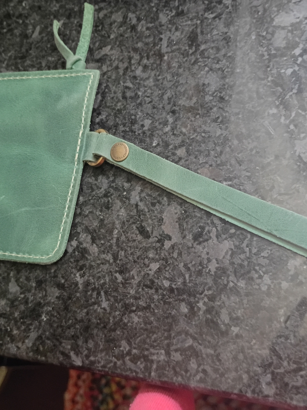 Portland Leather Green Zip Wallet/Wristlet 💚 - Picture 4 of 5